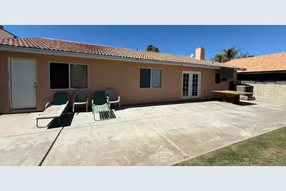 33330 Whispering Palms Trail, Cathedral City, CA 92234 - Photo 19