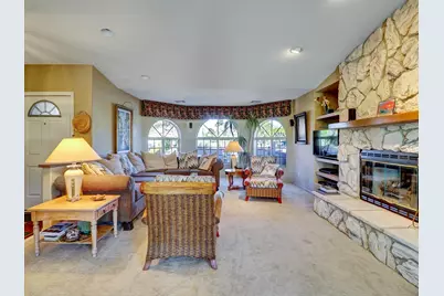 9840 Warwick, Desert Hot Springs, CA 92240 - Photo 7