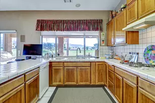 9840 Warwick, Desert Hot Springs, CA 92240 - Photo 11