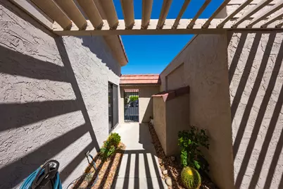 68467 Camino Jalan, Cathedral City, CA 92234 - Photo 7