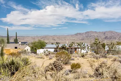 208 Sandalwood Trail, Joshua Tree, CA 92252 - Photo 11
