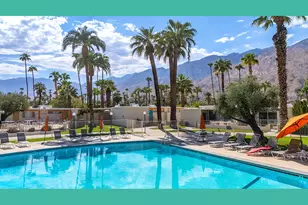1111 E Palm Canyon Dr, Palm Springs, CA 92264 - Photo 35