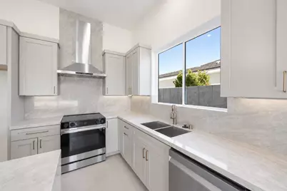 31350 Avenida Del Padre, Cathedral City, CA 92234 - Photo 9