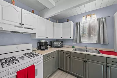 800 Cedar Lane, Sugarloaf, CA 92386 - Photo 9