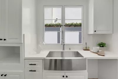 722 Palms Boulevard, Venice, CA 90291 - Photo 43