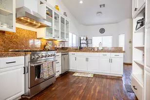74110 Academy Ln E, Palm Desert, CA 92211 - Photo 11