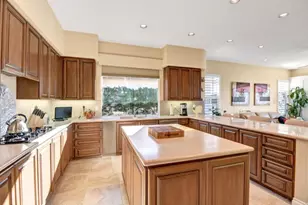 241 Arrowhead Dr, Palm Desert, CA 92211 - Photo 11