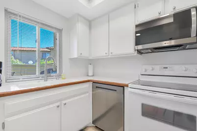 72964 Ken Rosewall Lane, Palm Desert, CA 92260 - Photo 9