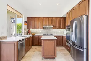 416 Desert Holly Dr, Palm Desert, CA 92211 - Photo 5