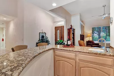 47 Mission Palms Drive E, Rancho Mirage, CA 92270 - Photo 13