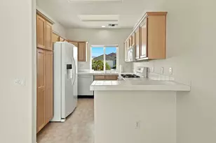 36583 Monarch Pass, Palm Desert, CA 92211 - Photo 13