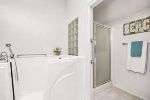 78600 Bougainvillea Dr, Palm Desert, CA 92211 - Photo 27