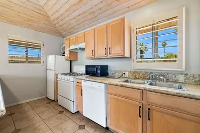 44510 San Carlos Avenue, Palm Desert, CA 92260 - Photo 37