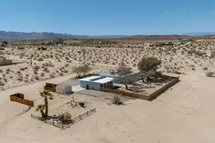 3883 Hilltop Dr, 29 Palms, CA 92277 - Photo 19