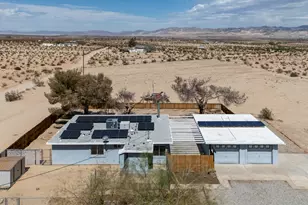 3883 Hilltop Dr, 29 Palms, CA 92277 - Photo 3