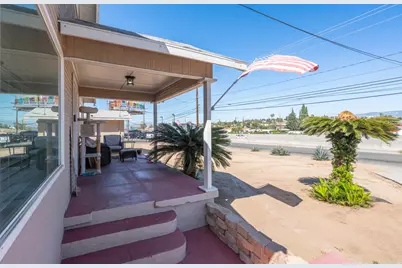 31731 Outer Highway 10, Yucaipa, CA 92399 - Photo 37