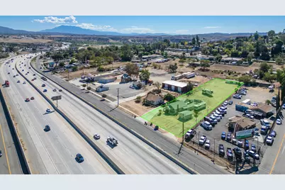31731 Outer Highway 10, Yucaipa, CA 92399 - Photo 9