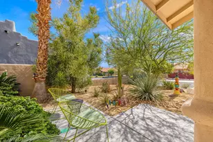 53045 Avenida Alvarado, La Quinta, CA 92253 - Photo 9
