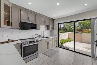 5803 Los Santos Drive #19, Palm Springs, CA 92264 - Photo 13