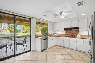 239 Santa Barbara Cir, Palm Desert, CA 92260 - Photo 15