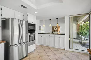 239 Santa Barbara Cir, Palm Desert, CA 92260 - Photo 17