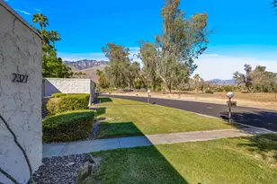 2327 Casitas Way, Palm Springs, CA 92264 - Photo 35