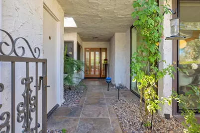 2327 Casitas Way, Palm Springs, CA 92264 - Photo 33