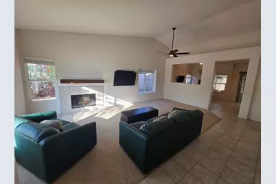 2322 Shannon Way, Palm Springs, CA 92262 - Photo 3