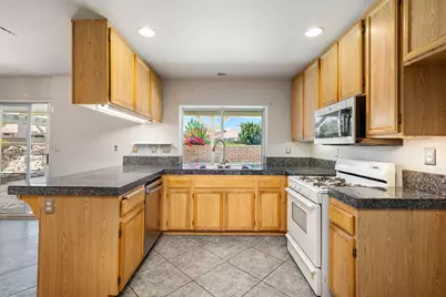 46293 Willow Lane, Indio, CA 92201 - Photo 11