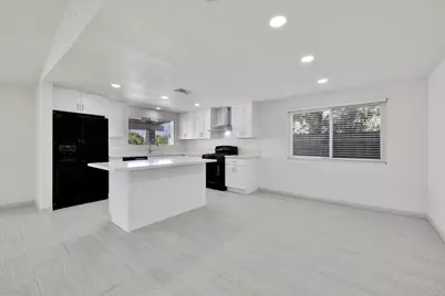11565 Ambrosio Drive, Desert Hot Springs, CA 92240 - Photo 7