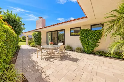 8 Stanford Drive, Rancho Mirage, CA 92270 - Photo 11