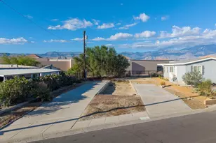 33521 Westchester Dr, Thousand Palms, CA 92276 - Photo 1