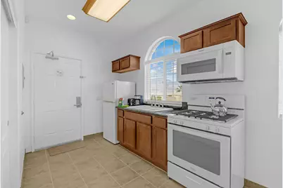 12622 Miracle Hill Road, Desert Hot Springs, CA 92240 - Photo 21