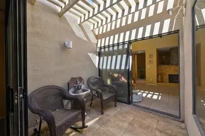 464 Village Square E, Palm Springs, CA 92262 - Photo 13