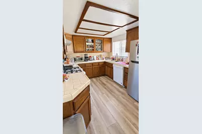 581 E Hoffer Street, Banning, CA 92220 - Photo 7