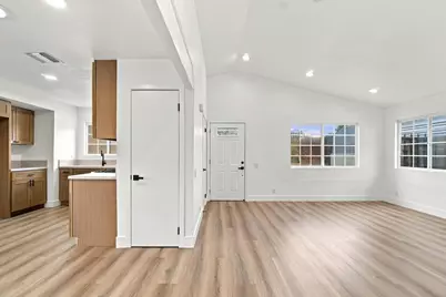 31810 Avenida La Gaviota, Cathedral City, CA 92234 - Photo 5