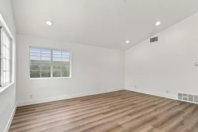 31810 Avenida La Gaviota, Cathedral City, CA 92234 - Photo 7
