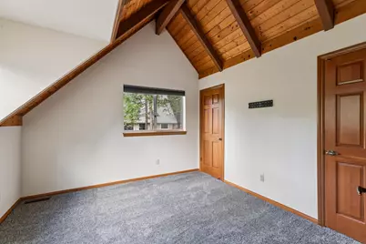 27157 Peninsula Drive, Lake Arrowhead, CA 92352 - Photo 23