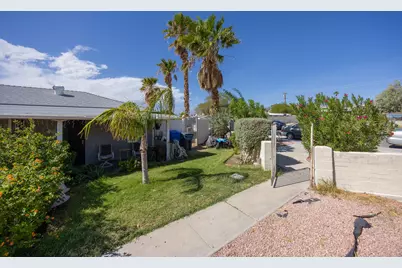 66185 Acoma Avenue, Desert Hot Springs, CA 92240 - Photo 5