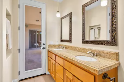 742 S Mountain View Drive, Palm Springs, CA 92264 - Photo 21