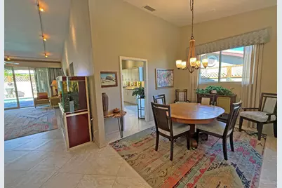 38633 Charlesworth Drive, Cathedral City, CA 92234 - Photo 9