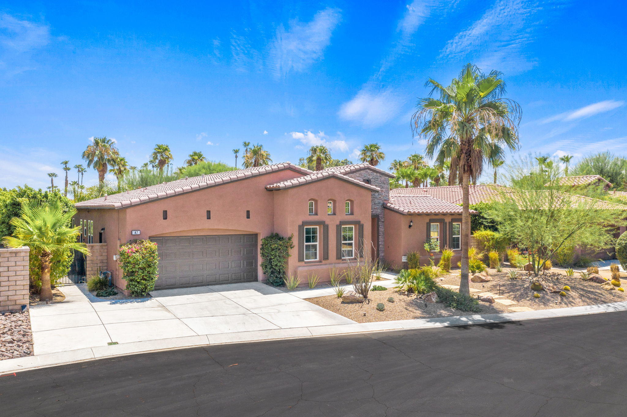 47 Via Santo Tomas Dr, Rancho Mirage, CA 92270 - MLS 219065484 ...