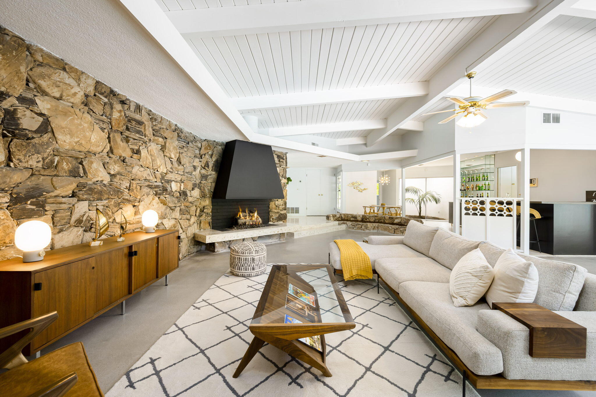 1333 E Deepwell Rd, Palm Springs, CA 92264 MLS 219088842 Coldwell Banker