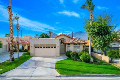 78695 Sagebrush Avenue - Photo 1