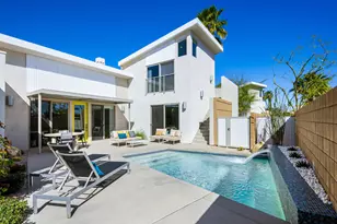 970 Oceo Cir S, Palm Springs, CA 92264 - Photo 1