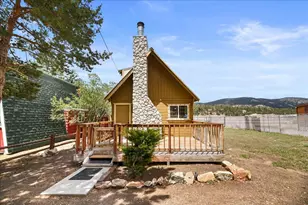 927 W Fairway Blvd, Big Bear City, CA 92314 - Photo 1