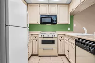 44 Lakeview Cir, Cathedral City, CA 92234 - Photo 1