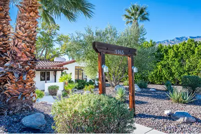 1065 E San Jacinto Way, Palm Springs, CA 92262 - Photo 1