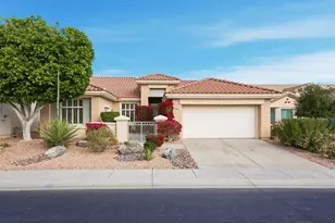 78536 Iron Bark Dr, Palm Desert, CA 92211 - Photo 1
