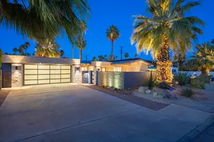 696 S Warm Sands Dr, Palm Springs, CA 92264 - Photo 1